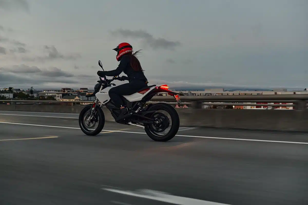Zero Motorcycles 2024