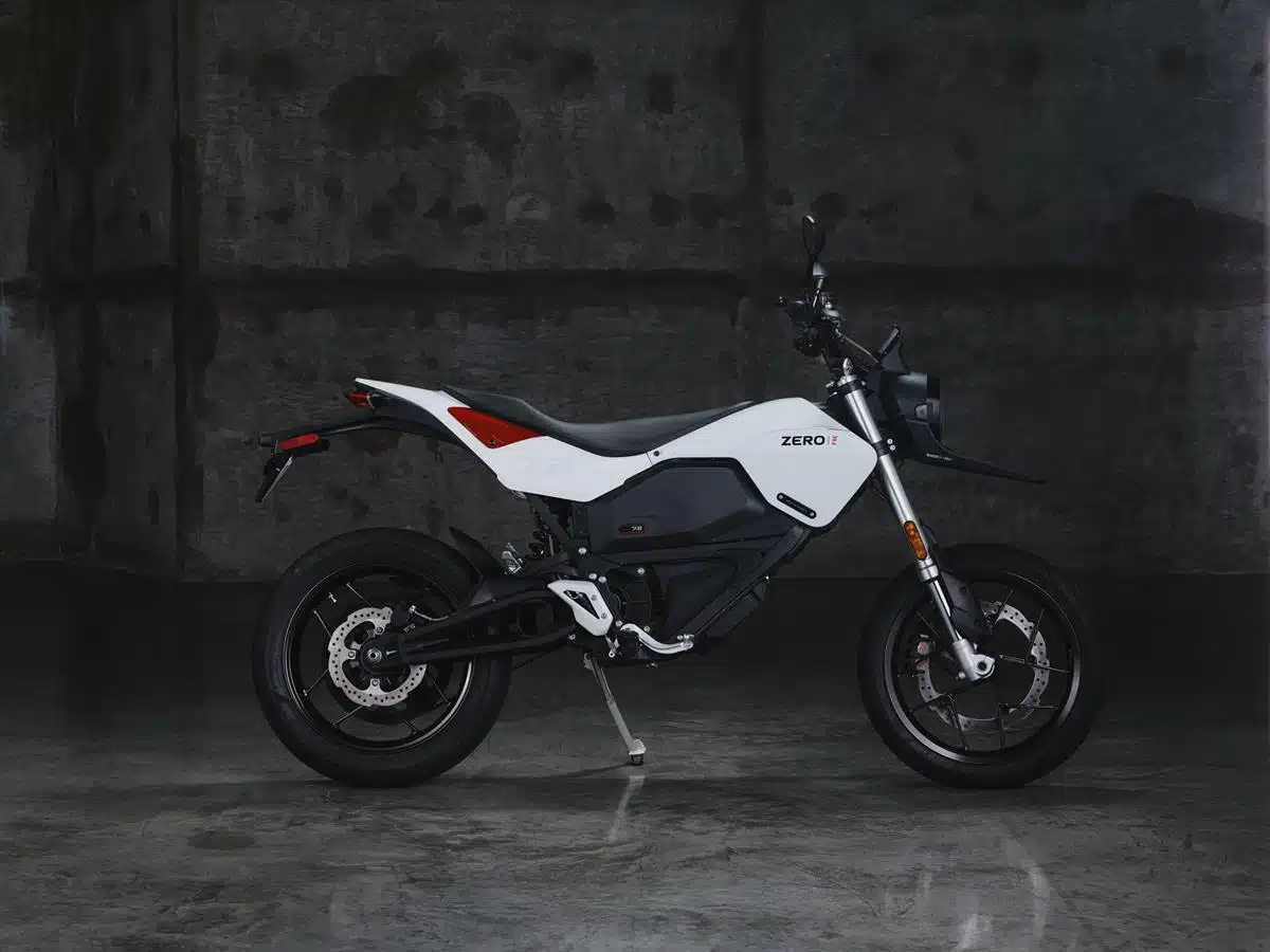 Zero Motorcycles 2024