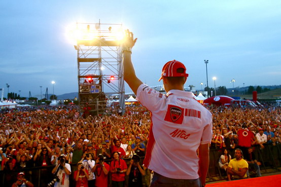 WDW 2010: la passione Ducati scende in pista