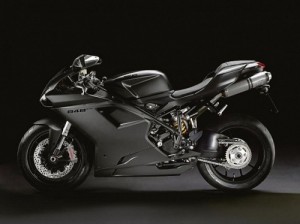 Ducati 848 EVO 2011, nuova versione con 140 cavalli