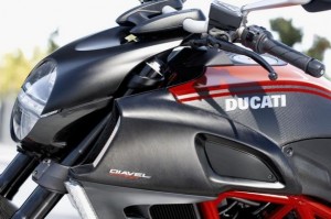 Ducati Diavel Tour 2011 al via