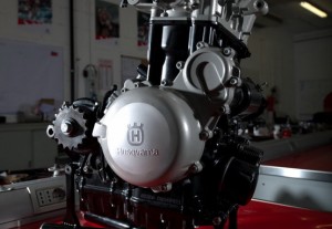 Husqvarna 900, the new engine officially revealed