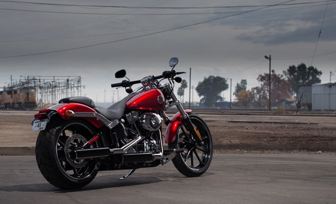 Breakout Harley-Davidson 2013
