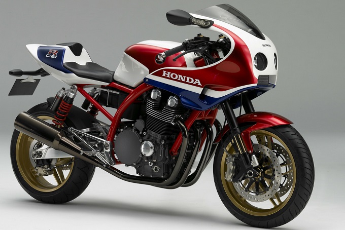 Nuova Honda CB900R, è arrivata l’ora di entrare in produzione?