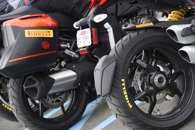 Pirelli Scorpion Trail II, le magazine Motorrad l'élit meilleur pneu street enduro