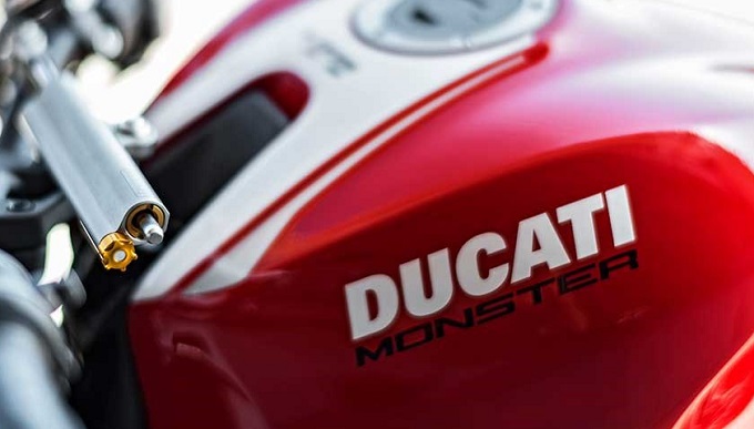 Ducati Monster 1200 R - Détails