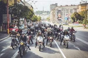 Triumph Motorcycles, per il terzo anno sponsor di Distinguished Gentleman’s Ride