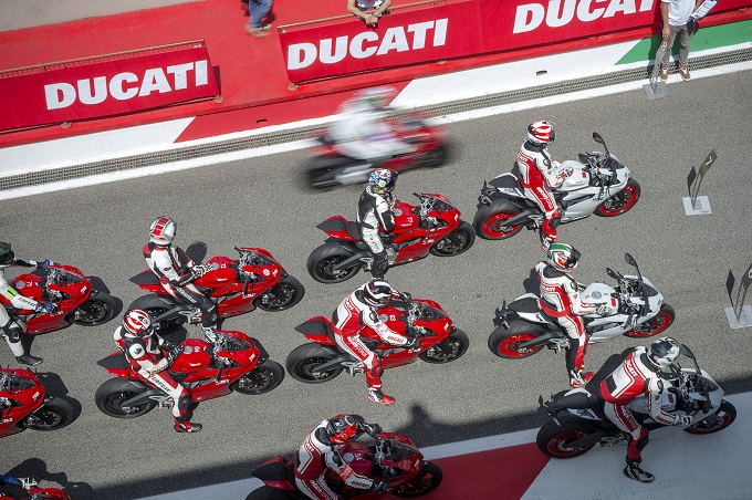 Ducati DRE International, the 2016 Riding Experience arrives in the Middle East