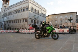 5.000 Pieghe – Winter, scatta a Volterra la maratona mototuristica invernale
