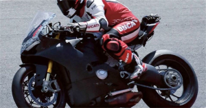 Nasce la Ducati Superbike V4
