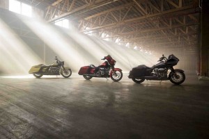 Harley Davidson: Tre modelli Touring custom per festeggiare i 115 anni