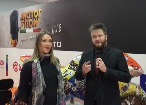 Motomorphosis e Ludmilla Radchenko insieme per promuovere l’educazione stradale [VIDEO]
