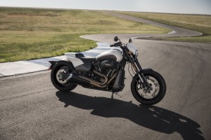 Harley-Davidson: появился новый беспрецедентный FXDR 114CI 2019