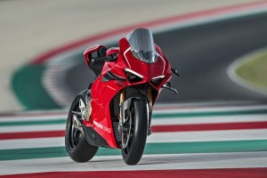 Ducati Panigale V4 R: al World Premiere arriva la ‘piccola’ [Foto]