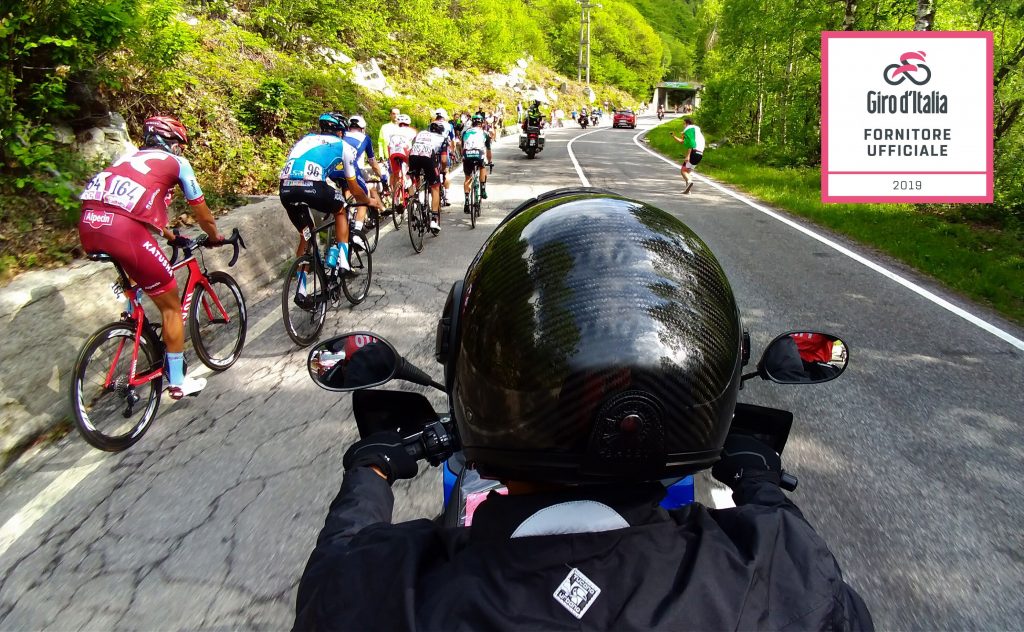 Tucano Urbano sarà fornitore ufficiale Giro D’Italia: vestirà le motostaffette