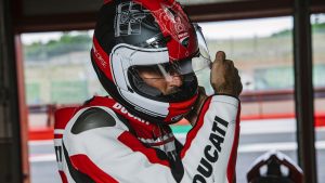 Casco Ducati Corse V3: stile, tecnica e sicurezza [FOTO]