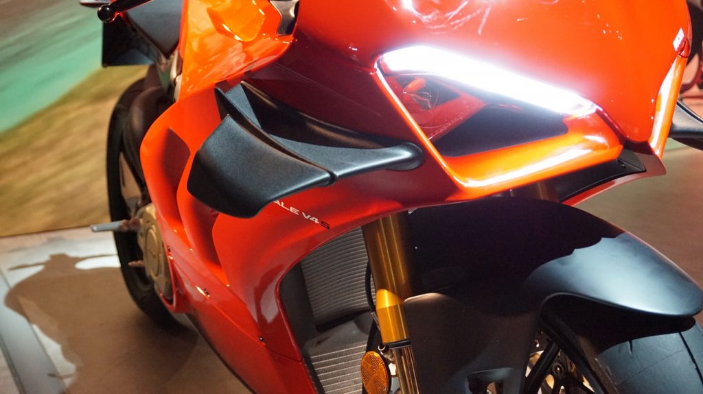 Ducati Panigale V4 2020: Aero Pack, tecnica e dinamismo