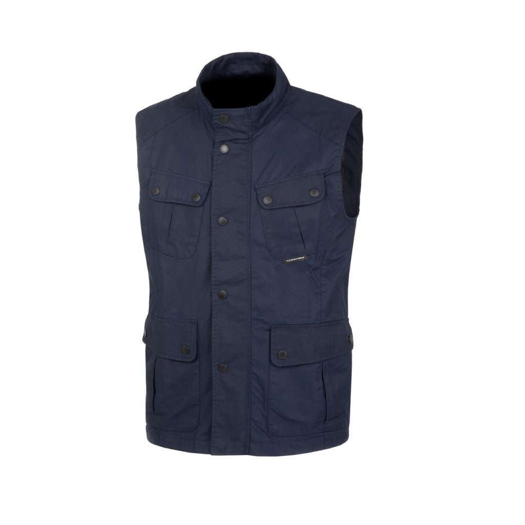 Tucano Urbano: three new examples of multi-pocket vests