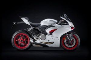 Ducati Panigale V2: proposta una nuova caratterizzante livrea White Rosso [FOTO E VIDEO]