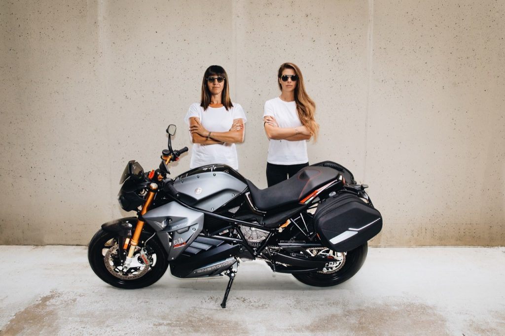Girls Energica Tour: from August 31st an experience across Italy riding electric bikes