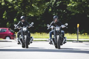 BMW Motorrad: prosegue il viaggio di scoperta dei piloti Eugene Laverty e Tom Sykes [VIDEO]