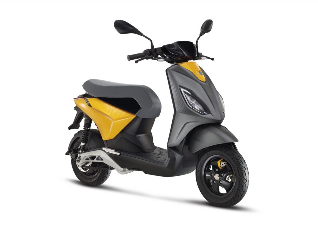 Piaggio One: un nuevo scooter eléctrico colorido [FOTO]