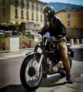بريشيا-نابولي: ماراثون الدراجات النارية القديم من 23 إلى 26 سبتمبر