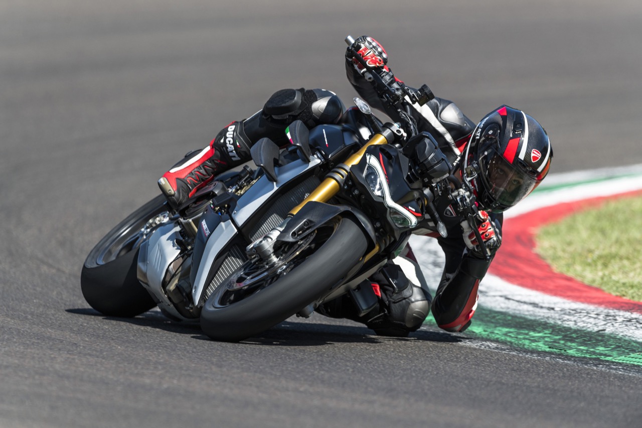 Ducati Streetfighter V4 SP: eine Kraft, die auf der Strecke zum Ausdruck kommt [VIDEO]