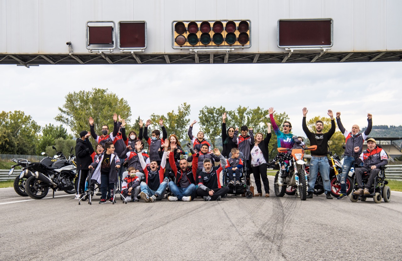 BMW Motorrad Italia: emotions on two wheels with disabled people