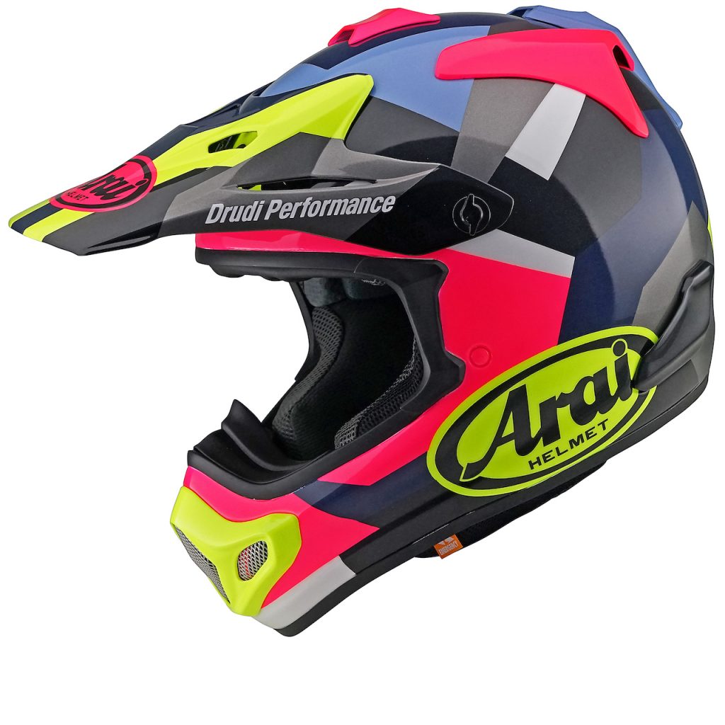 Arai MX-V: un casco evoluto per appassionati del fuoristrada