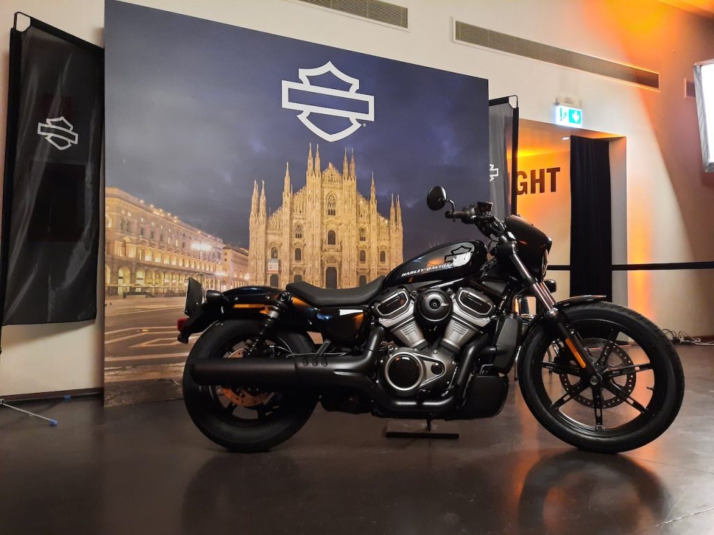 Harley-Davidson Ночь — фото 2022