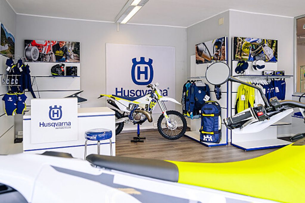 Husqvarna Motorcycles: una nuova concessionaria Corti Motorsport in Lombardia
