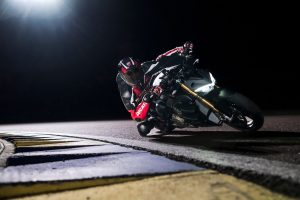 Ducati Streetfighter V4 2023: la “Fight Formula” a un nuovo livello [VIDEO]