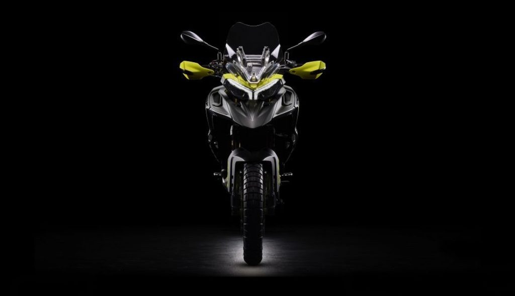Benelli TRK 800: ad EICMA 2022 debutta la nuova moto adventure