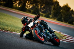 KTM: the action of Motorcycle Traction Control [VIDEO]