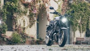 Yamaha XSR700 Legacy: un nuovo esempio di eleganza ricercata e tradizione