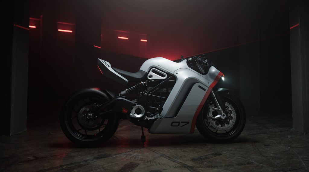 零摩托车和巨大的设计 - SR-X