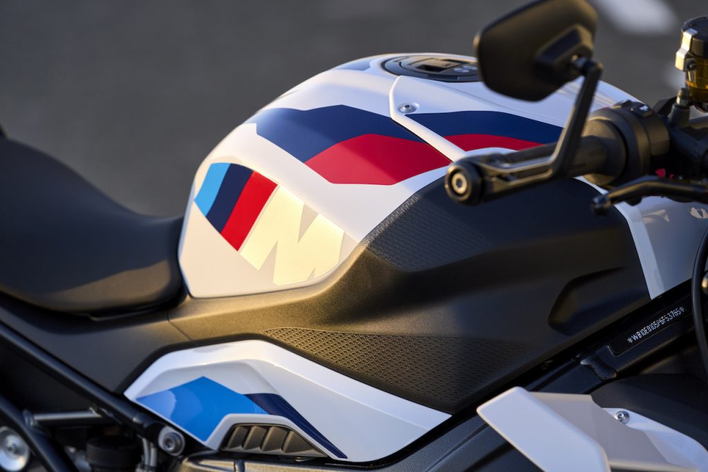 BMW 摩托车：M 1000 XR 可能即将上市？