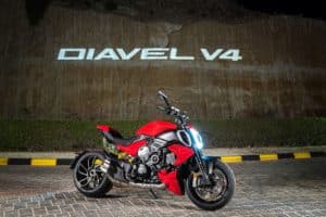 Ducati Diavel V4: doppio premio per la muscle cruiser di Borgo Panigale