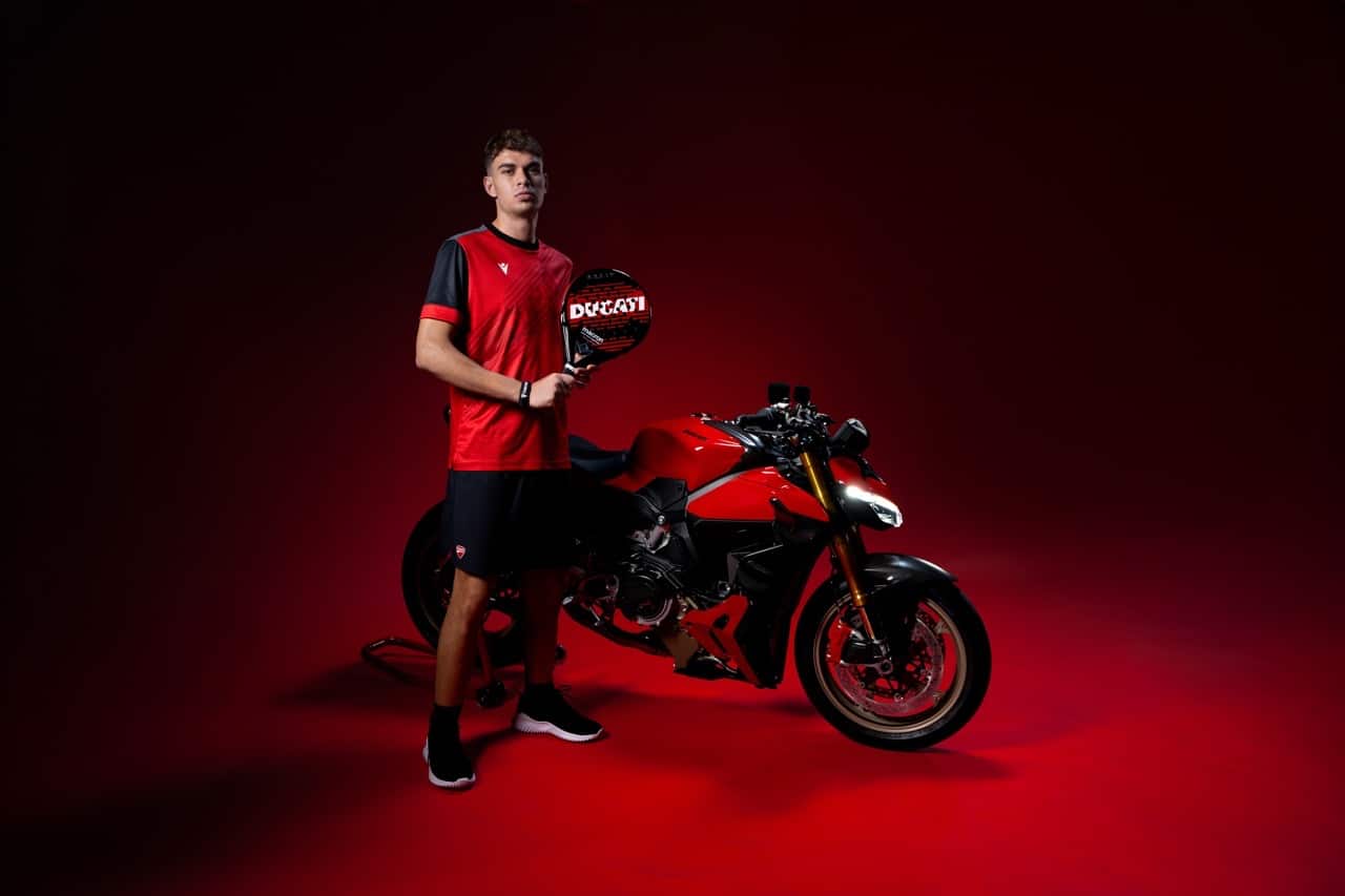 Macron X Ducati: la nuova linea per padel e attività sportiva [FOTO]