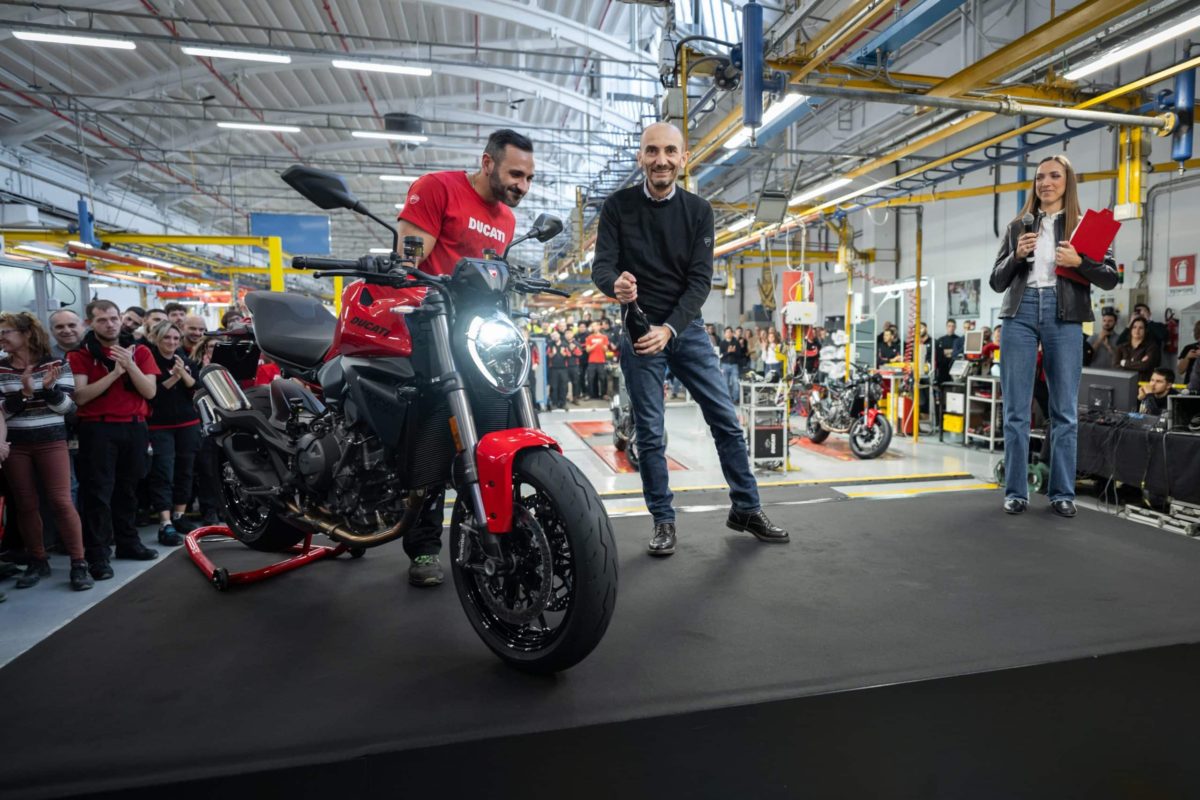 Ducati Monster 2026: via alla produzione della quinta generazione