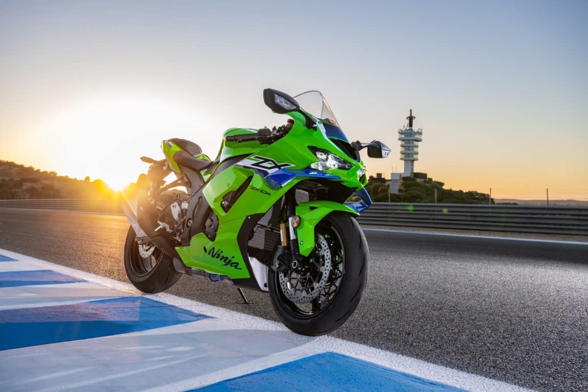 Kawasaki Ninja ZX 10R 2026 La Supersportiva Giapponese Debutta A EICMA kawasaki-ninja-zx-10r-2026-la-supersportiva-giapponese-debutta-a-eicma