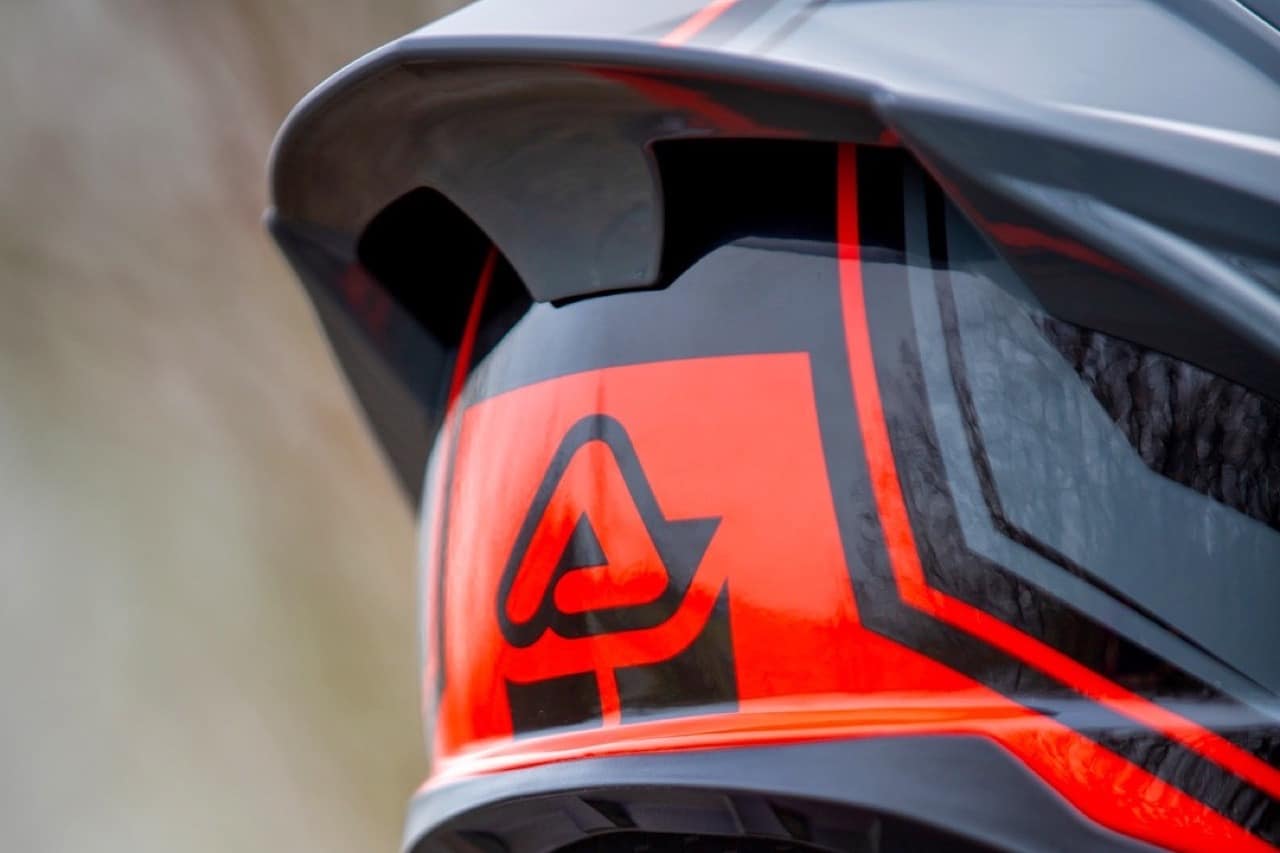 Acerbis Tarmak-X: il nuovo casco integrale con carattere sportivo