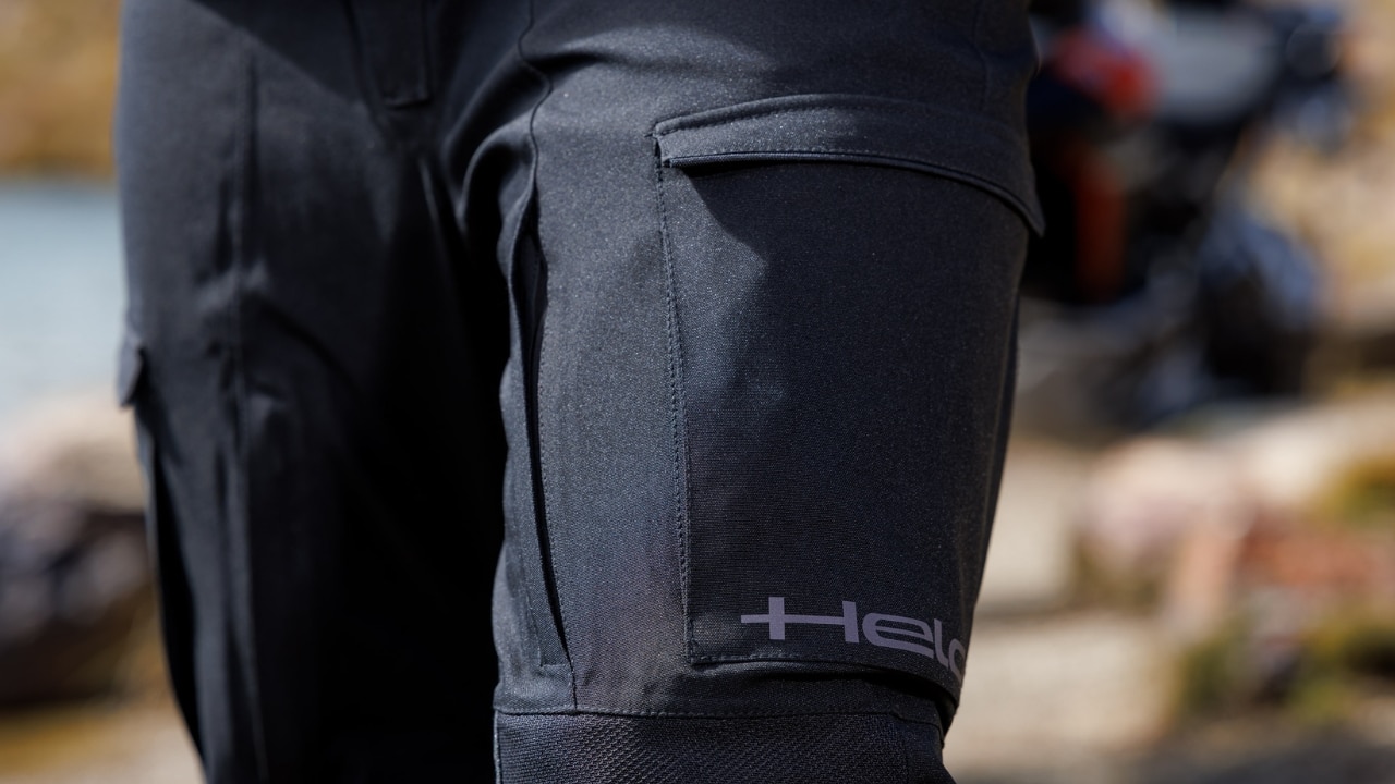 Held Tavino: il nuovo completo moto per tutte le stagioni