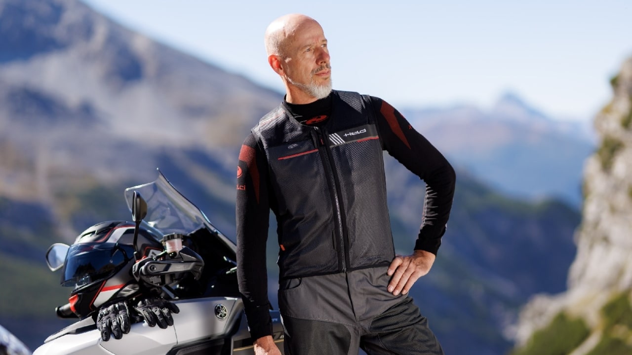 Held eVest 2: gilet airbag moto con tecnologia In&Motion a 399,95 €
