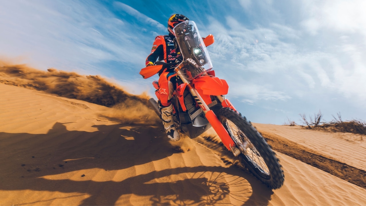 KTM 450 Rally Replica 2027: la ‘ready to race’ ispirata alla Dakar