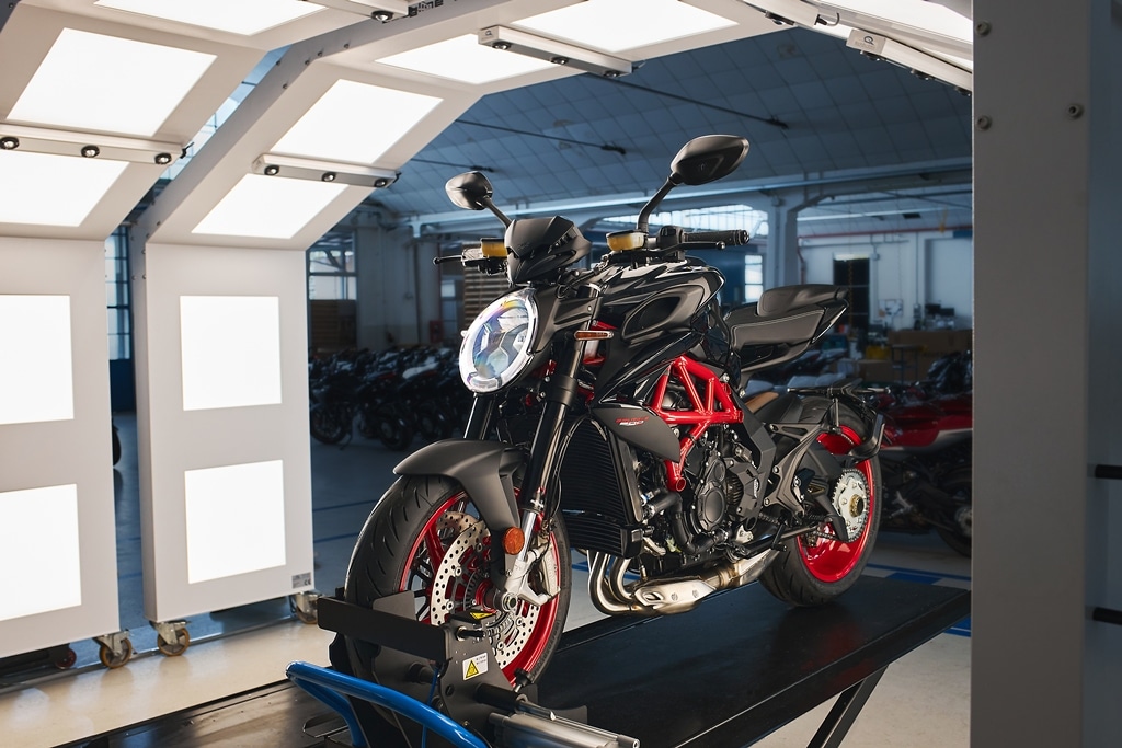 MV Agusta Brutale 800 Nero Carbonio