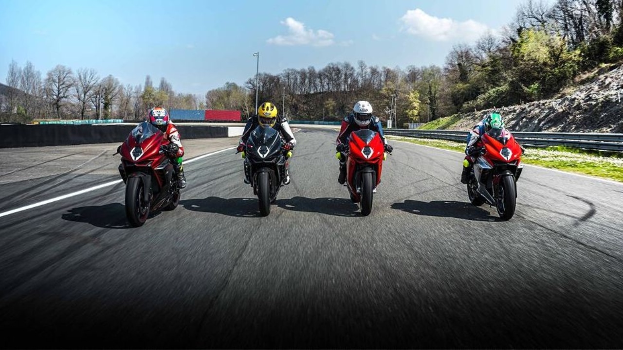 MV Agusta e Tutti Pazzi per la Pista: nasce la scuola guida moto sportiva ufficiale