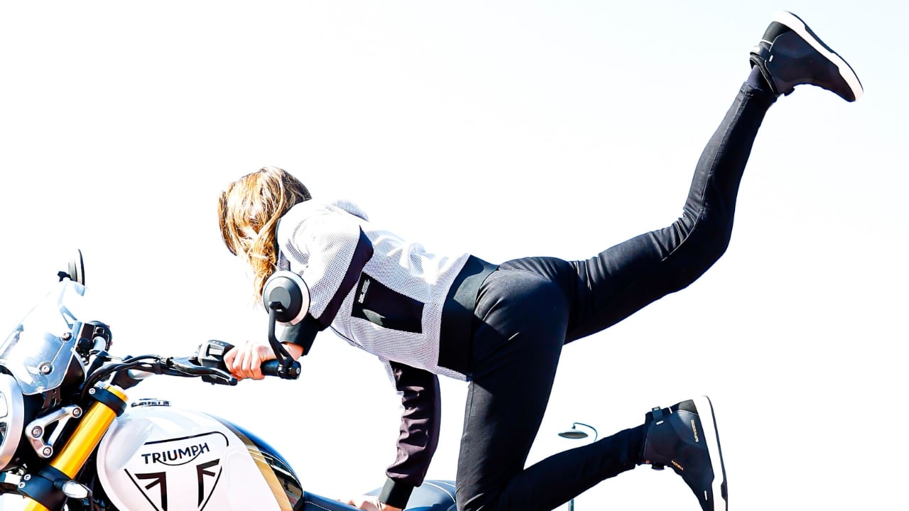 Eleveit Vision E-Dry: la nuova sneaker da moto per uomo e donna