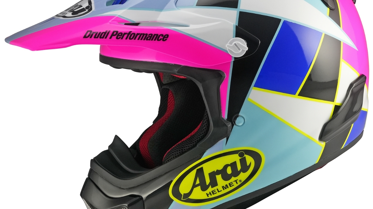 Caschi moto premium: Arai MX-V EVO Peak Multi e NOS NS-14 Seal Grey Matt tra le proposte BER Racing